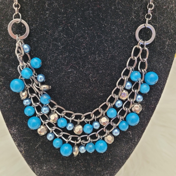 Paparazzi Blue Gunmetal Necklace Set - Picture 2 of 3